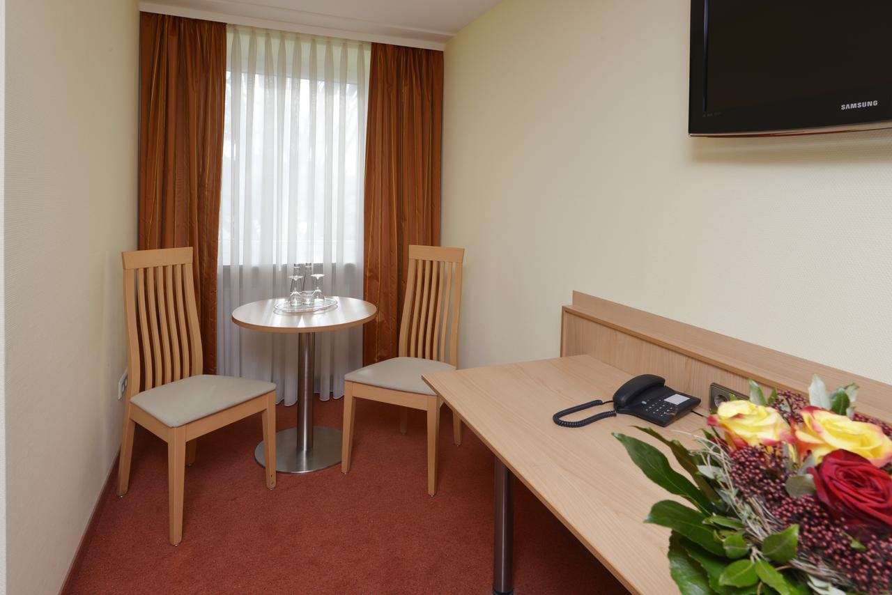 Hotel Sonne Eintracht Kg Achern Exterior photo